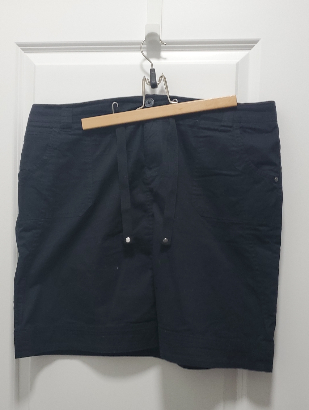 Tommy Hilfiger Skirt Size 16